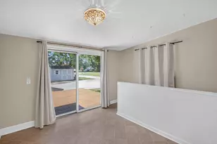 201 Tipperary St, Michigan Center, MI 49254 - Photo 11
