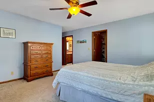 311 E Lake Mitchell Dr, Cadillac, MI 49601 - Photo 37