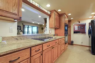 311 E Lake Mitchell Dr, Cadillac, MI 49601 - Photo 23