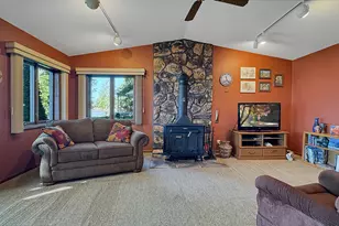 311 E Lake Mitchell Dr, Cadillac, MI 49601 - Photo 17