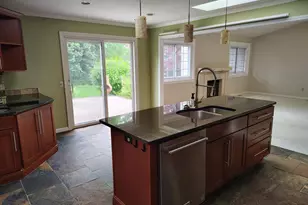 24672 Simmons Dr, Novi, MI 48374 - Photo 9