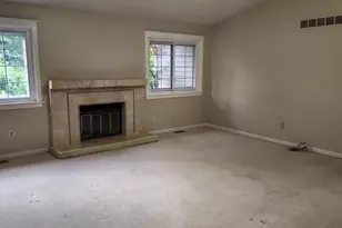 24672 Simmons Dr, Novi, MI 48374 - Photo 5
