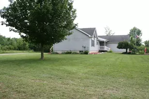 14021 Pardee Rd, Buchanan, MI 49107 - Photo 19
