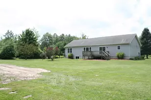 14021 Pardee Rd, Buchanan, MI 49107 - Photo 15