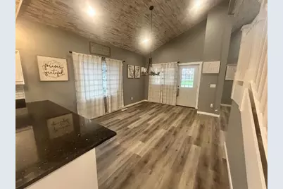 429 S Capital Avenue, Athens, MI 49011 - Photo 9