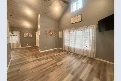 429 S Capital Avenue, Athens, MI 49011 - Photo 11