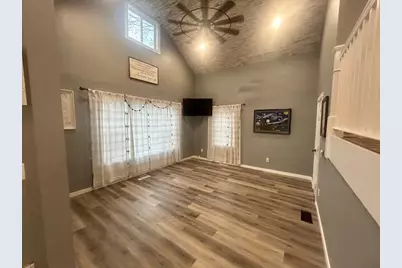 429 S Capital Avenue, Athens, MI 49011 - Photo 11