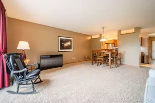 11967 Willow Wood Ln S, Holland, MI 49424 - Photo 9