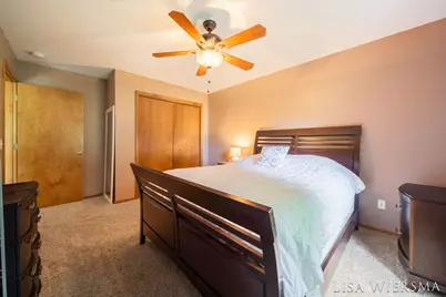 11967 Willow Wood Lane S, Holland, MI 49424 - Photo 19