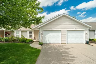 11967 Willow Wood Ln S, Holland, MI 49424 - Photo 3