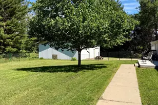 646 George St, Clare, MI 48617 - Photo 25