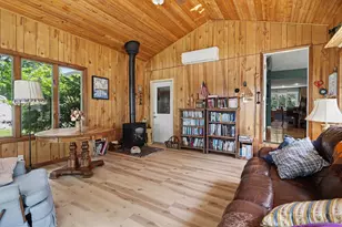 10492 Range Line Rd, Berrien Springs, MI 49103 - Photo 17