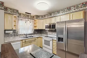 5850 E Napier Ave, Benton Harbor, MI 49022 - Photo 9