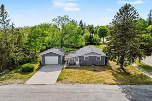 701 W Loomis St, Ludington, MI 49431 - Photo 1