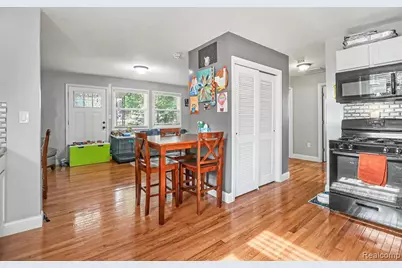 701 W Loomis Street, Ludington, MI 49431 - Photo 11