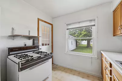 2009 Cambridge Drive, Kalamazoo, MI 49001 - Photo 11