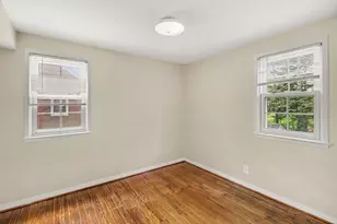 3851 Brewster St, Dearborn, MI 48120 - Photo 9