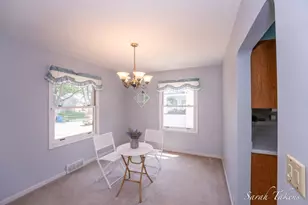 926 Franklin Ave, Grand Haven, MI 49417 - Photo 9