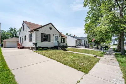 926 Franklin Avenue, Grand Haven, MI 49417 - Photo 3