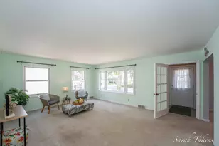 926 Franklin Ave, Grand Haven, MI 49417 - Photo 5