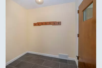 2514 Glenwood Drive, Kalamazoo, MI 49008 - Photo 15