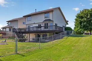 290 Somerset Dr, Cement City, MI 49233 - Photo 5
