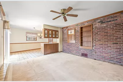 9709 Laurence Avenue, Allen Park, MI 48101 - Photo 11