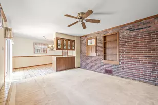 9709 Laurence Ave, Allen Park, MI 48101 - Photo 11