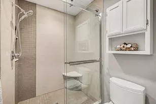 709 Snowmass Dr, Rochester Hills, MI 48309 - Photo 23