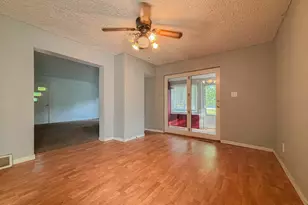 136 Sturgis St, Hubbardston, MI 48845 - Photo 9