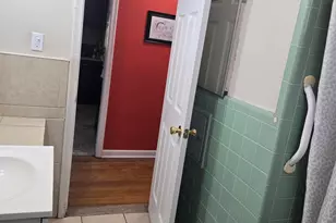 6828 Iowa St, Hamtramck, MI 48212 - Photo 11