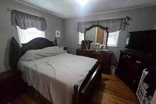 6828 Iowa St, Hamtramck, MI 48212 - Photo 9