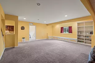 48941 Freestone Dr, Northville, MI 48168 - Photo 39