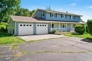 4761 E Arrowhead Dr, Berrien Springs, MI 49103 - Photo 1