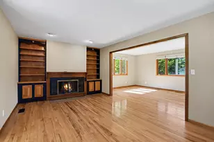 4761 E Arrowhead Dr, Berrien Springs, MI 49103 - Photo 11