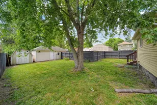 228 N Thompson St, Jackson, MI 49202 - Photo 39