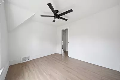 228 N Thompson Street, Jackson, MI 49202 - Photo 27