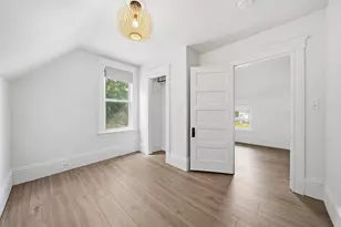 228 N Thompson St, Jackson, MI 49202 - Photo 25