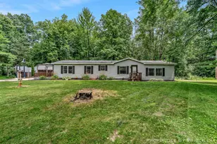 3766 Mary Ave, Newaygo, MI 49337 - Photo 3