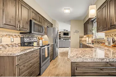 513 Stone Ridge Drive, Lansing, MI 48917 - Photo 11