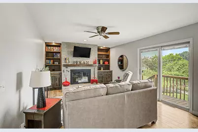 513 Stone Ridge Drive, Lansing, MI 48917 - Photo 25
