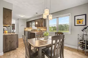 513 Stone Ridge Dr, Lansing, MI 48917 - Photo 9