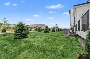 5660 Corgi Dr, Ann Arbor, MI 48108 - Photo 25