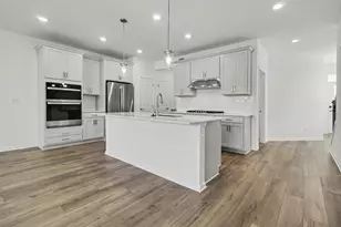 5660 Corgi Dr, Ann Arbor, MI 48108 - Photo 5