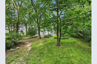 4630 E Gull Lake Drive, Hickory Corners, MI 49060 - Photo 17
