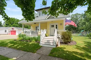 378 W Franklin St, Otsego, MI 49078 - Photo 5