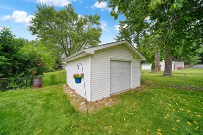 3720 Saint Anne Avenue, Jackson, MI 49201 - Photo 41