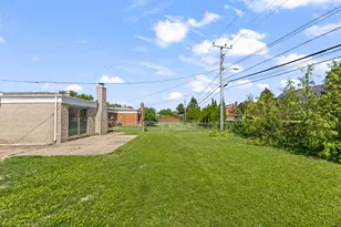 14358 Talbot Dr, Warren, MI 48088 - Photo 41