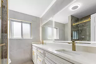 14358 Talbot Dr, Warren, MI 48088 - Photo 11