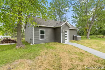 14033 Perch Lane NE, Greenville, MI 48838 - Photo 5
